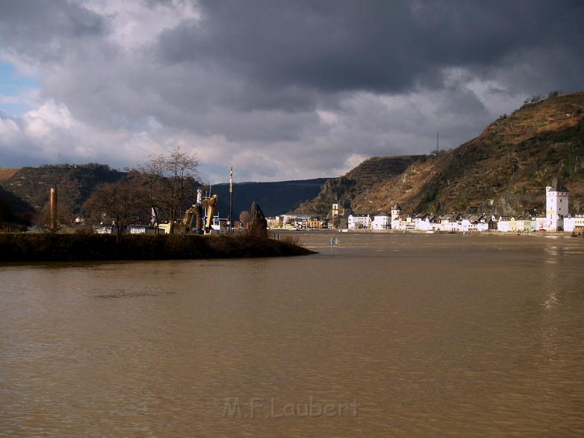 Schiff gesunken St Goarhausen Loreley P174.jpg